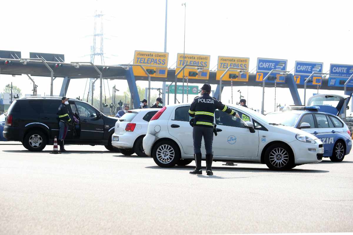 posto di blocco in autostrada